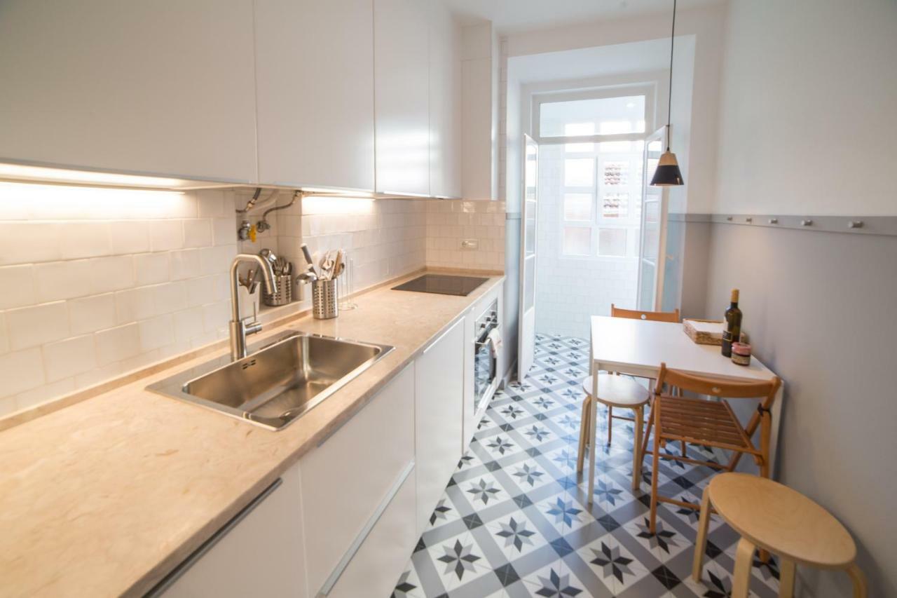 Flh Madragoa Bright Place Lissabon Exterior foto